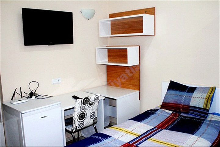 Sakarya �zel �mren Erkek Yurdu - Tek Ki�ilik Oda