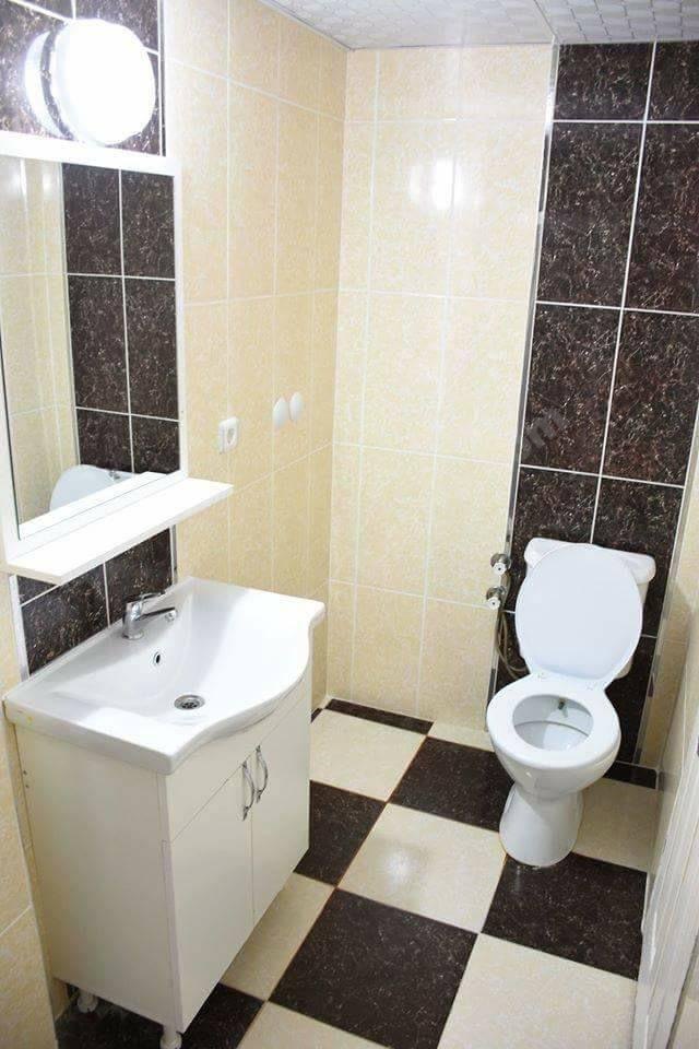 �zel Buca G�ven K�z Yurdu - WC Banyo