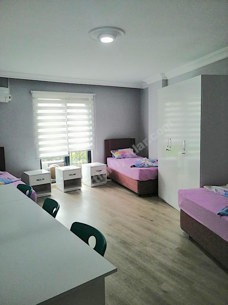 Y�ld�r�m K�z ��renci Konukevi - 3 Ki�ilik Oda