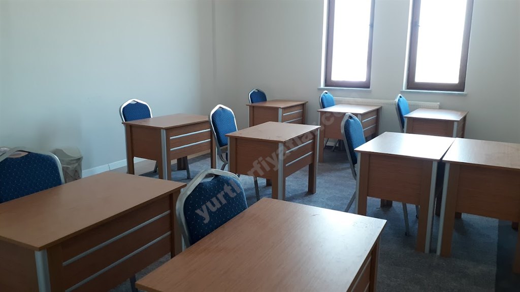 K�r�ehir Ahmediye ��renci Yurdu - Et�t Odas�