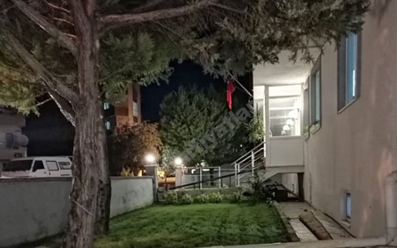 K�y� Erkek ��renci Yurdu - Bah�e