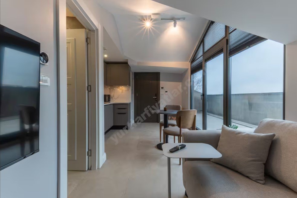 Zess K�z Suites - 4 Misafir 1+1 �at� Kat�