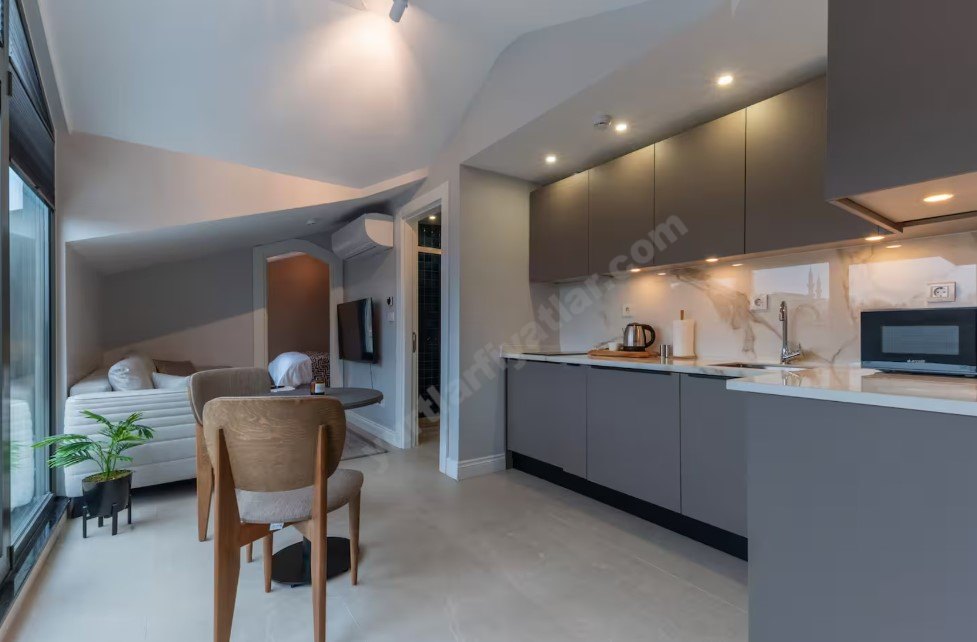 Zess K�z Suites - 4 Misafir 1+1 �at� Kat�