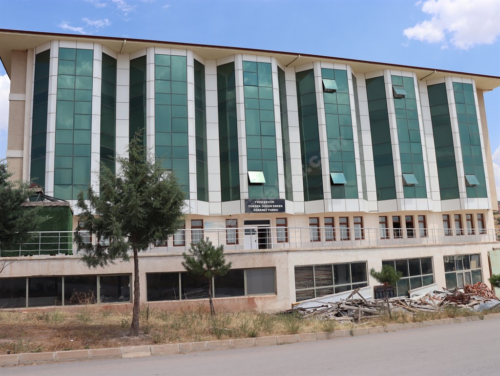 Yeni�ehir Erkek ��renci Yurdu - D�� Cephe