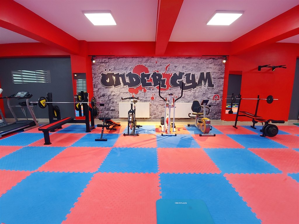 �nder Bolu Y�ksek��renim Erkek Yurdu - Spor Salonu