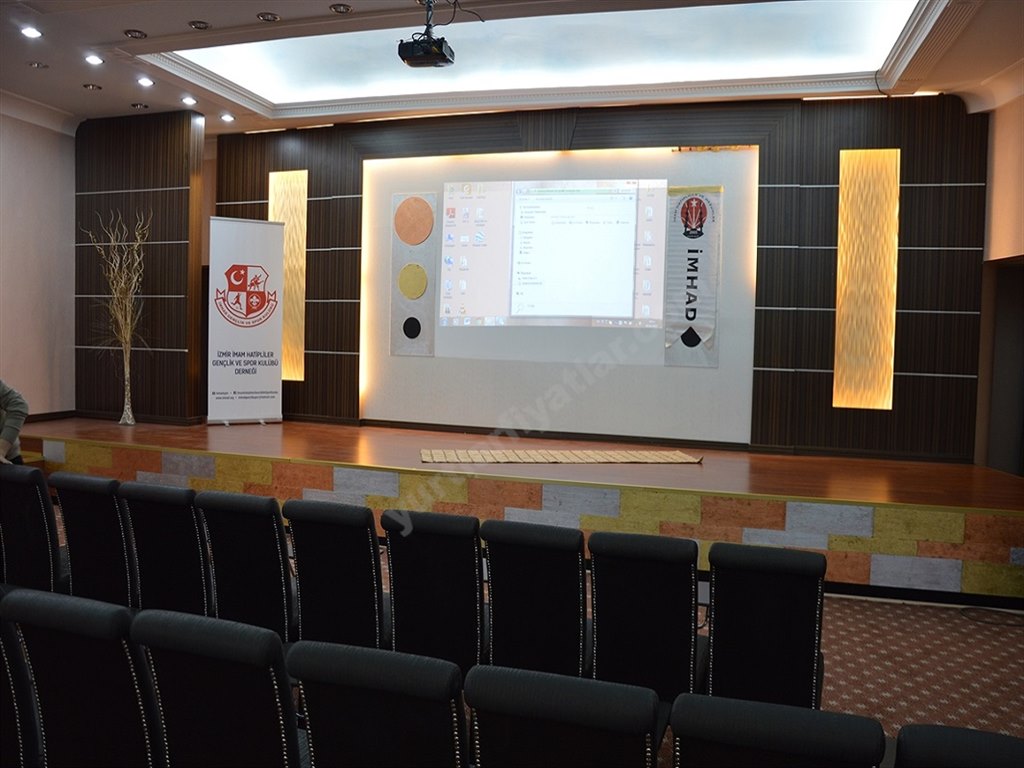 �nder �zmir  Erkek Yurdu - Konferans Salonu