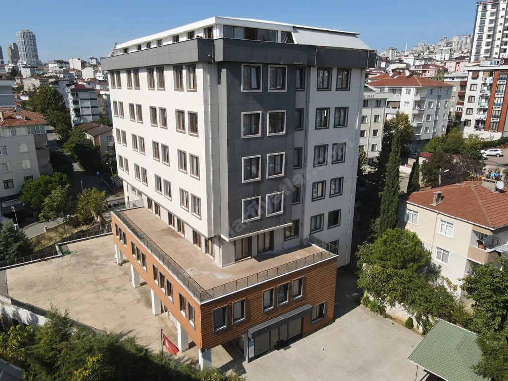Yakac�k Saraylar Erkek Yurdu