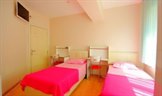 �stanbul - Kad�k�y, Bostanc� Gazi 6 K�z ��renci Yurdu - 2 Ki�ilik Oda