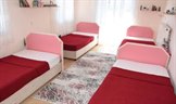 �zmir - Buca, �zel Buca G�ven K�z Yurdu - 4 Ki�ilik Oda