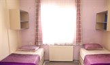 Ankara - �ankaya, �zel Piyano K�z Yurdu - K�lt�r �ubesi - 2 Ki�ilik Oda - Banyosuz