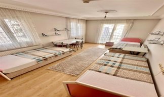 �zmir - Buca, �zel Buca G�ven K�z Yurdu - 3 Ki�ilik Oda