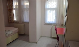 �zel H�sniye Cankan K�z ��renci Yurdu 1