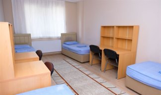 �stanbul - Esenyurt, �nsan Vakf� Mehmet Akif Ersoy Erkek Yurdu - 4 Ki�ilik Oda