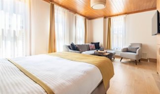 �stanbul - Fatih, Akademi Erkek ��renci Pansiyonu - 1 Ki�ilik Oda