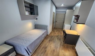�zmir - Buca, �zel Adef K�z ��renci Yurdu - 1 Ki�ilik Oda