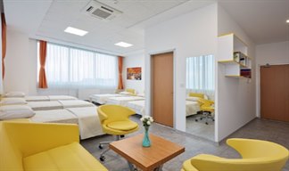 �stanbul - �sk�dar, Sabiha Han�m K�z ��renci Yurdu (Maltepe) - 6 Ki�ilik Oda