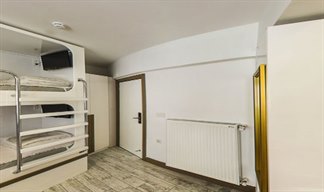 �zmir - Bal�ova, Miss K�z ��renci Yurdu - 1 Ki�ilik Oda