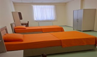 Bursa - Nil�fer, �nsan Vakf� Ramazan Karaalp K�z Yurdu - 2 Ki�ilik Oda