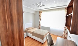 �zmir - Bornova, �nsan Vakf� Bornova K�z Yurdu - 1 Ki�ilik Oda