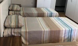 �zmir - Bornova, �nsan Vakf� Bornova K�z Yurdu - 3 Ki�ilik Oda