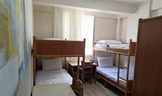 �zmir - Bornova, �zmir Ulusoy Erkek ��renci Yurdu - 4 Ki�ilik Oda