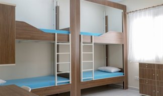 Kocaeli - �zmit, Hasan Basri Erkek ��renci Yurdu - 4 Ki�ilik Oda