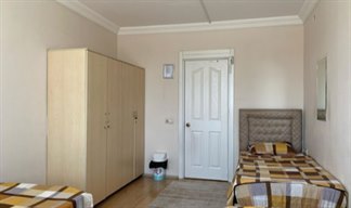 Konya - Meram, �zel Vefa K�z ��renci Yurdu - 3 Ki�ilik Oda