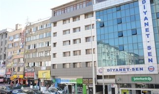 Valide Sultan Erkek renci Yurdu