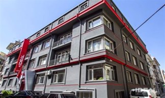 8. �UBE - �deal K�z ��renci Yurdu 2