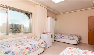 �stanbul - Maltepe, Medeniyet K�z ��renci Yurdu - 3 Ki�ilik Oda