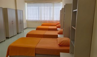 Bursa - Nil�fer, �nsan Vakf� Ramazan Karaalp K�z Yurdu - 4 Ki�ilik Oda