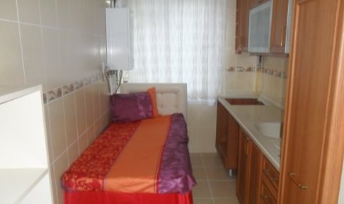 �stanbul - Fatih, �zel Hazal Y�ksek��renim K�z ��renci Yurdu - 1 Ki�ilik Oda