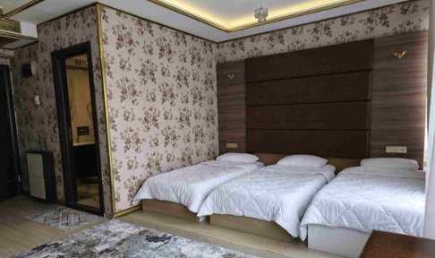 �stanbul - Avc�lar, �nci Suit Beylikd�z� K�z ��renci Yurdu - 3 Ki�ilik Oda - Deluxe Oda