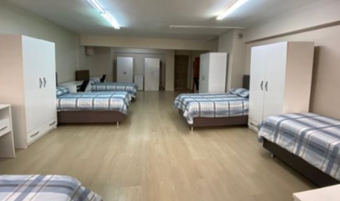 Ankara - Alt�nda�, �zg�ven Erkek ��renci Yurdu - 5 Ki�ilik Oda