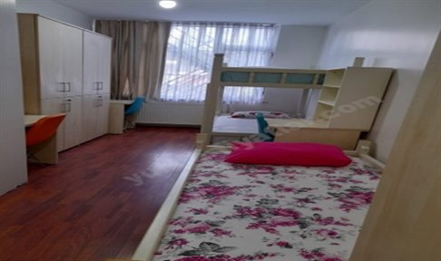 �stanbul - �i�li, �i�li K�z Evi - 3 Ki�ilik Oda