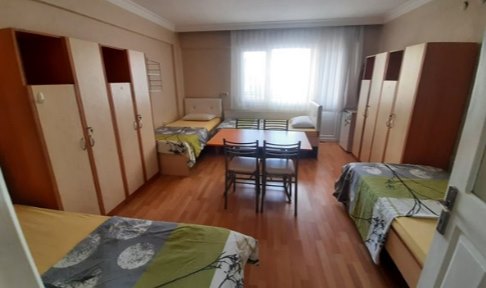 �zmir - Bornova, �zel Bornova Erkek ��renci Yurdu - 4 Ki�ilik Oda