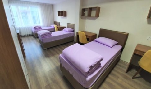 Ankara - �ankaya, �zel Bilim K�z ��renci Yurdu - 3 Ki�ilik Oda