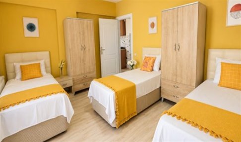 Ankara - �ankaya, Melahat Han�m K�z ��renci Yurdu - 3 Ki�ilik Oda - Suit