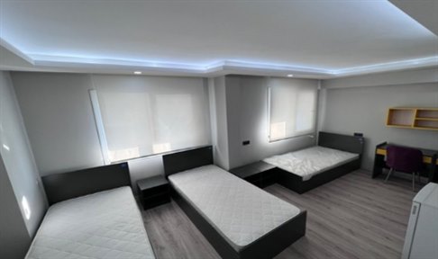 �zmir - Buca, Ayaz Erkek ��renci Yurdu - 3 Ki�ilik Oda