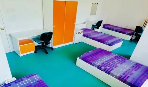 Ankara - �ankaya, �zel �lk� K�z ��renci Yurdu - 4 Ki�ilik Oda