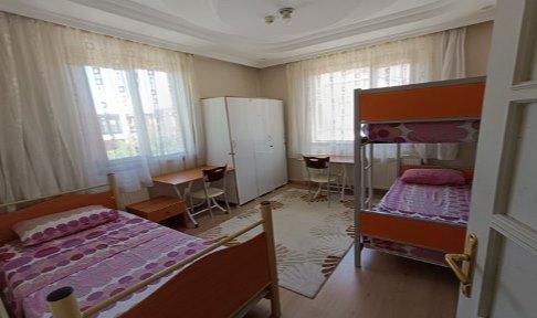 Konya - Meram, Konya Meram Arifan K�z ��renci Yurdu - 3 Ki�ilik Oda