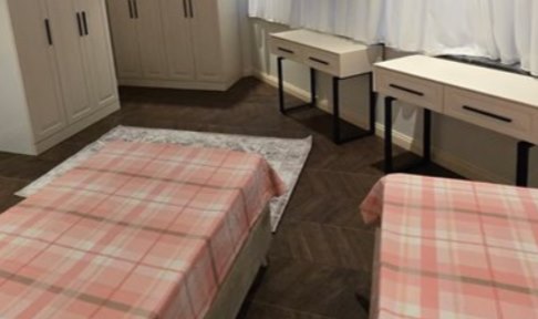 �stanbul - Beylikd�z�, Aura K�z ��renci Yurdu - 3 Ki�ilik Oda