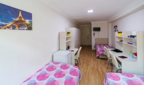 �stanbul - �i�li, Turkuaz Mecidiyek�y K�z ��renci Yurdu - 3 Ki�ilik Oda