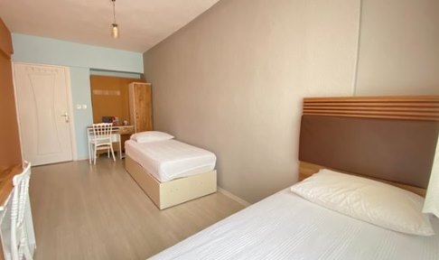 �zmir - Bornova, Altay Erkek ��renci Apart� - 2 Ki�ilik Oda