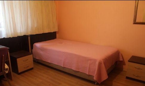 Ankara - �ankaya, Nihan K�z ��renci Yurdu - 1 Ki�ilik Oda - Balkonlu
