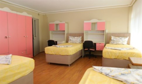Ankara - �ankaya, Ankara �zel Zahide Han�m K�z ��renci Yurdu - 4 Ki�ilik Oda