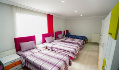 Ankara - �ankaya, Yurt �ankaya �zel K�z ��renci Yurdu - 4 Ki�ilik Oda