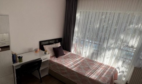 �zmir - Bornova, Bat� Plus K�z Yurdu - 1 Ki�ilik Oda