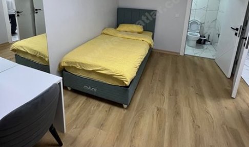 �stanbul - Be�ikta�, Mecidiyek�y Zorlu Erkek Yurdu - 1 Ki�ilik Oda