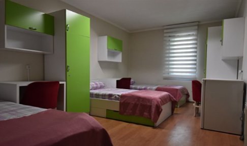 Ankara - �ankaya, Ba�kent Erkek ��renci Yurdu - 3 Ki�ilik Oda